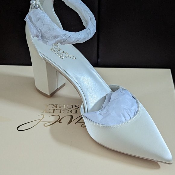 Ivory bridal shoes - Picture 2 of 2